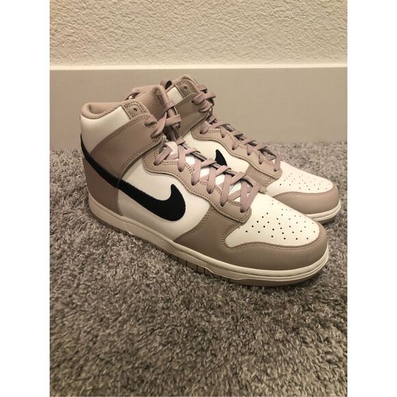 Nike Womens Dunk High Fossil Stone/Black-Sail Size 10.5 - Picture 1 of 6
